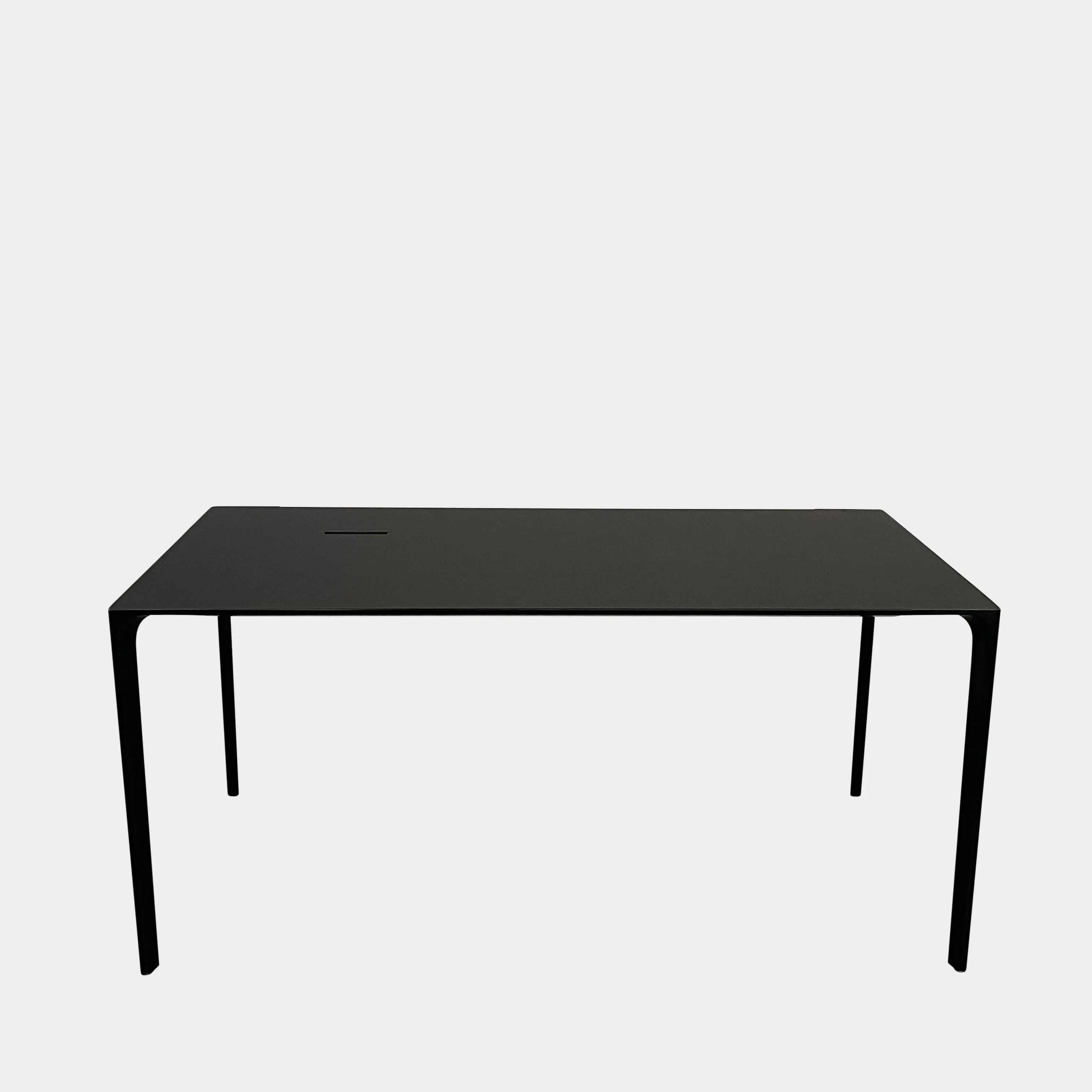 Arper Nuur Office Table - Left side wire management