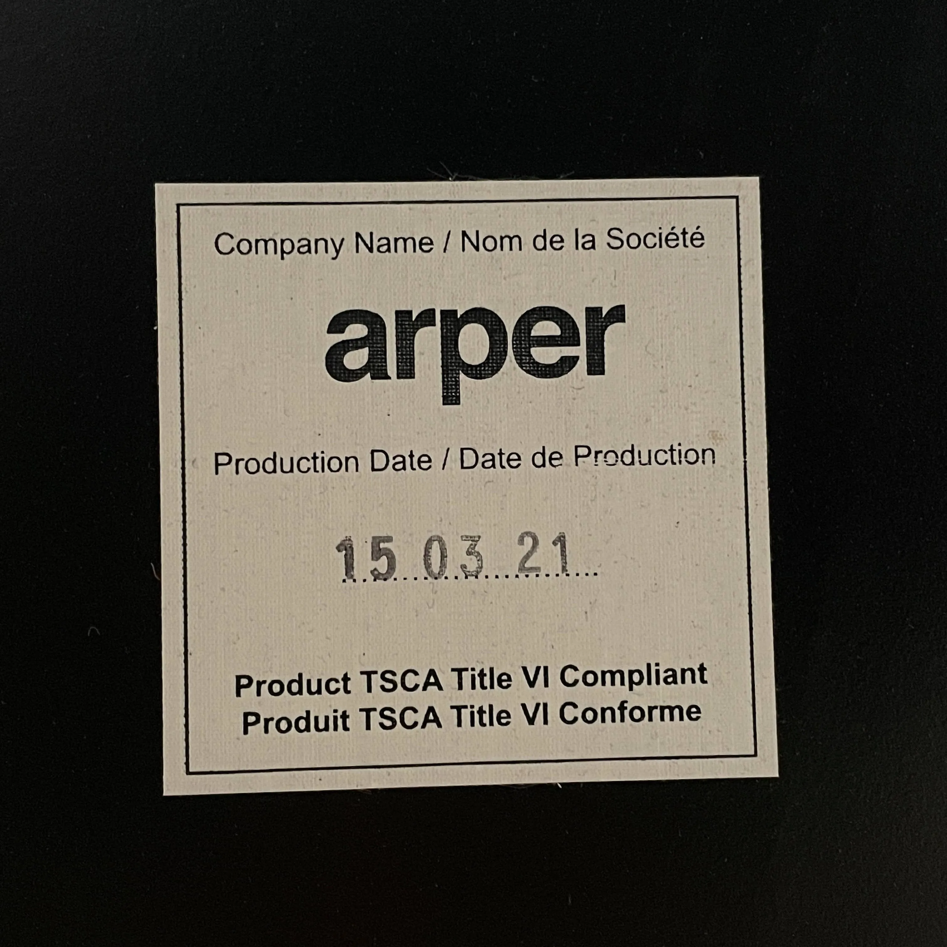 Arper Nuur Office Table - Left side wire management