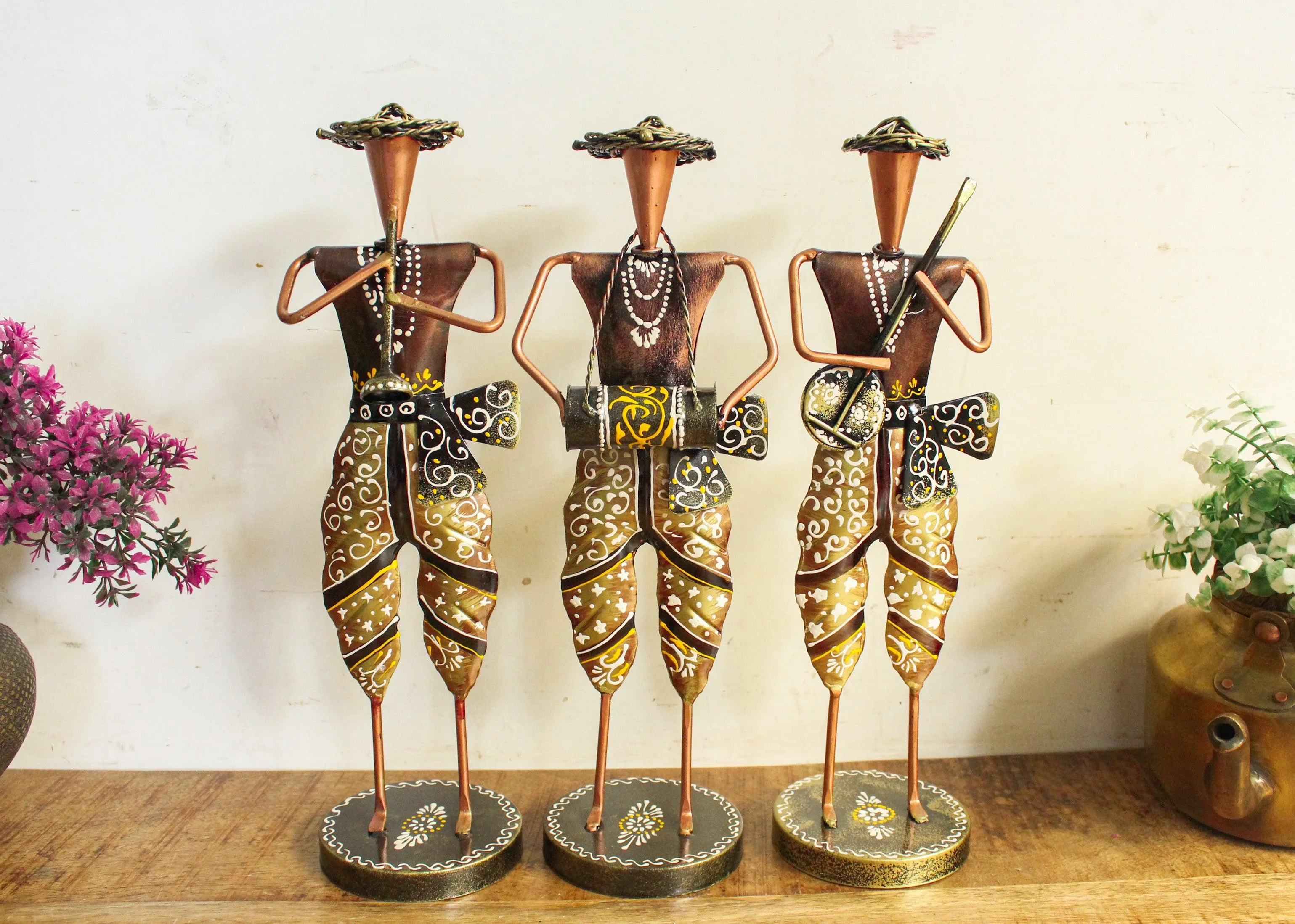 Rajasthani Musicians Set of 3 Pieces Hand Painted Size 12.7 x 11.4 x 35.1 cm