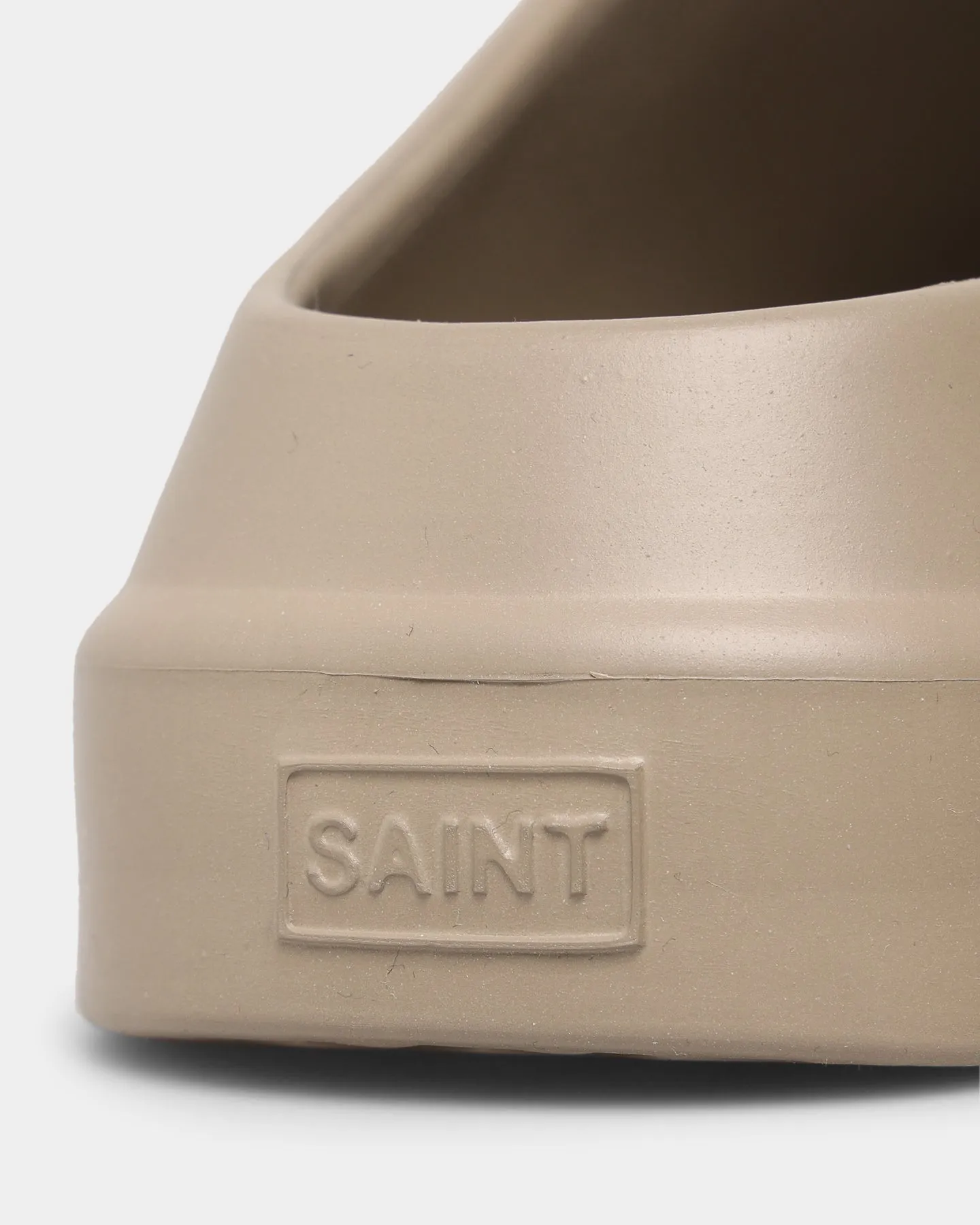 Saint Morta Flow Slides Stone