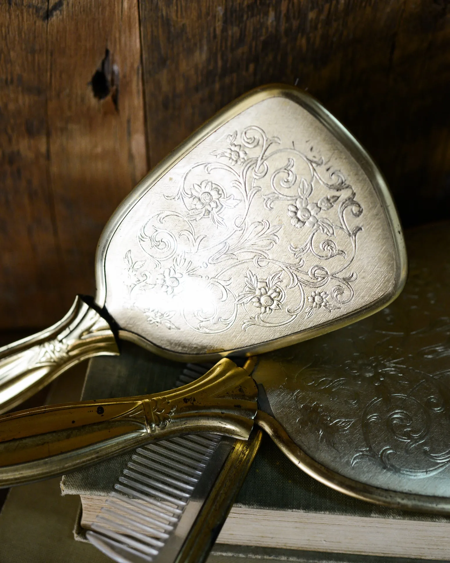 Vintage Antiqued Gold Vanity Beauty Hair Set of Three